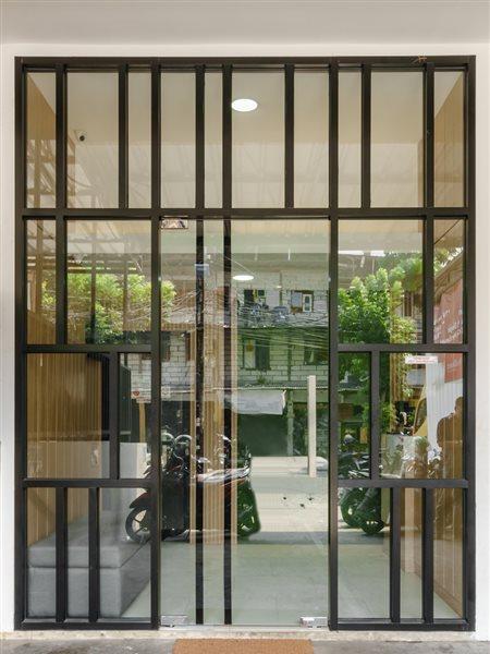 Env Room Jakarta Exterior photo